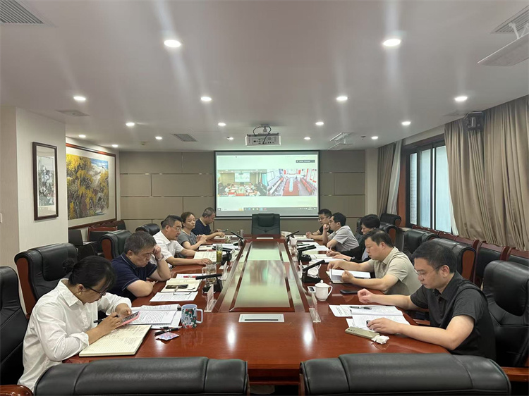 BEVITOR·伟德国际召开旧院黑鸡产业发展专题会